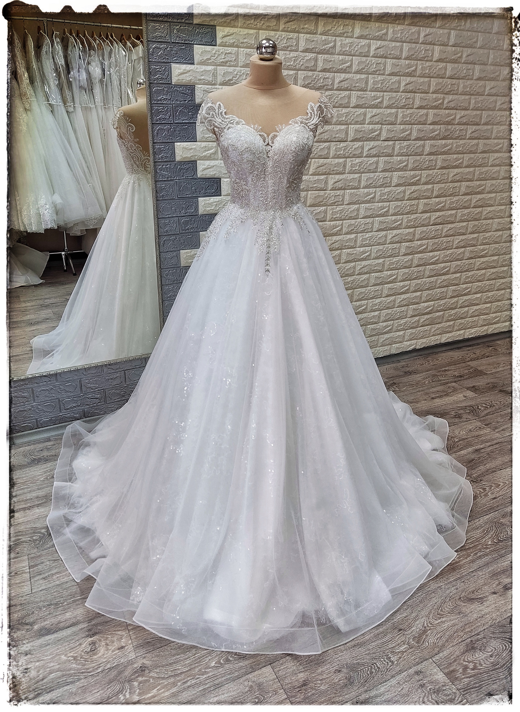 Свадебное платье  AV-23196