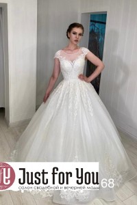 Свадебное платье  L-68